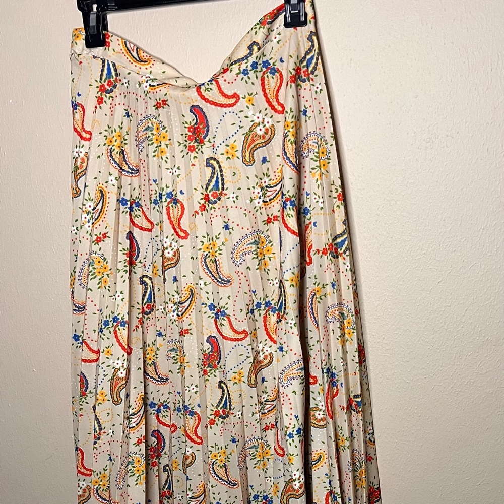 Vintage floral skirt size L